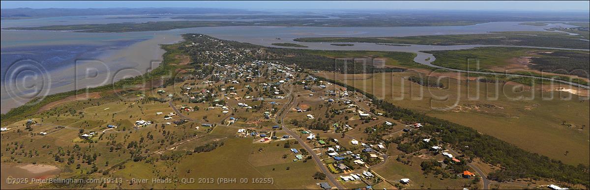 Peter Bellingham Photography River Heads - QLD 2013 (PBH4 00 16255)